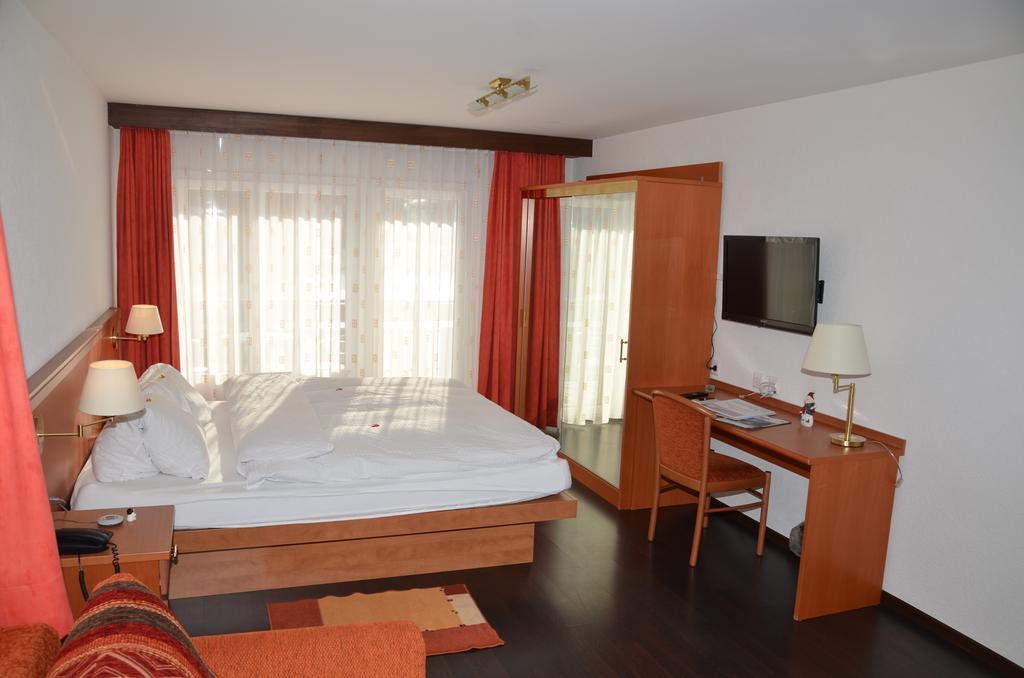 Hotel Tenne Saas Fee Kültér fotó